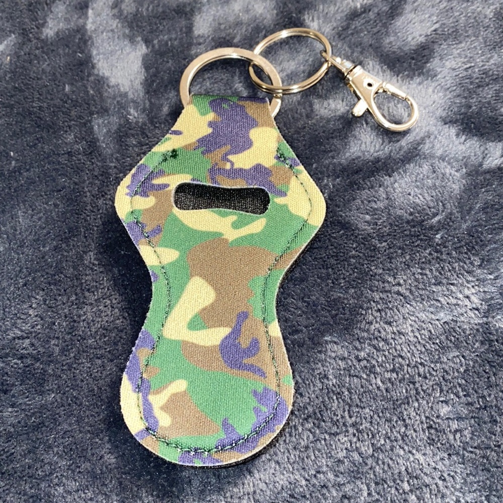 New Army chapstick holder keychain